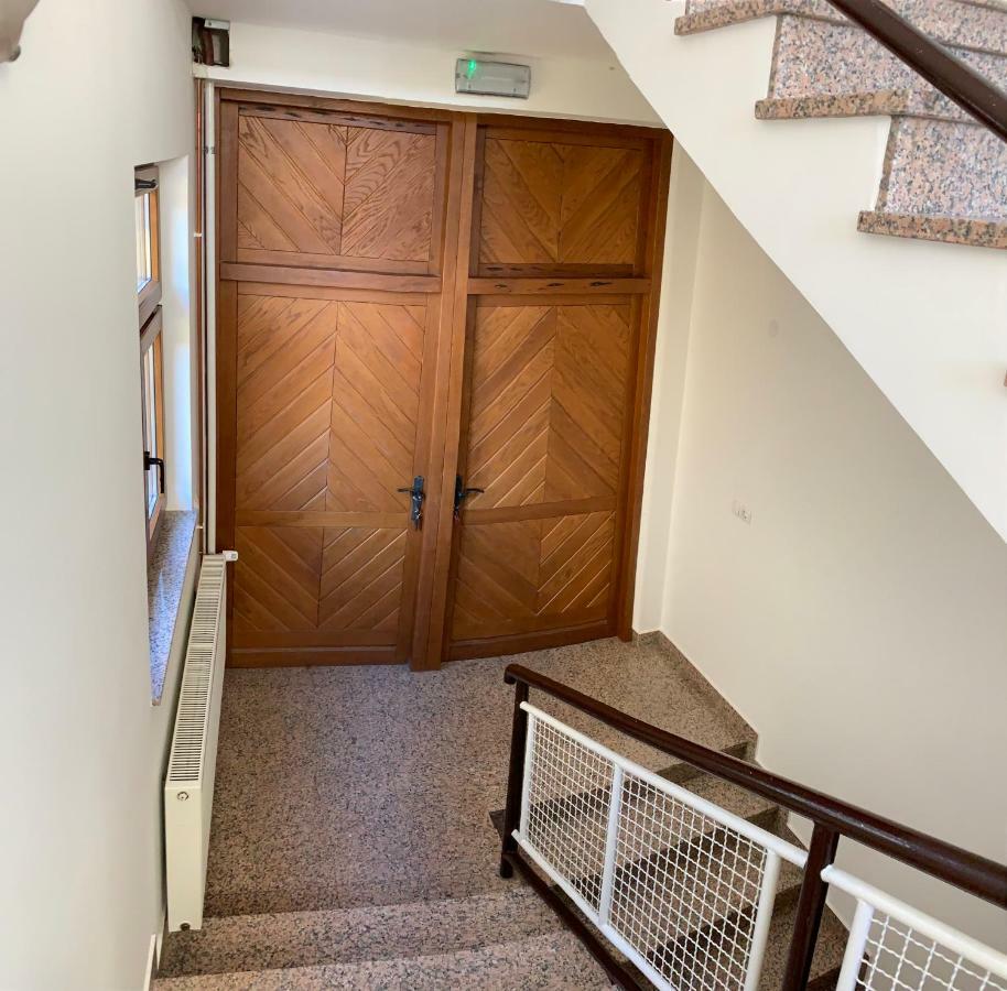 Hotel Vinarija Zlatar Esterno foto